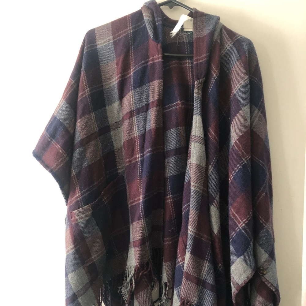 Forever 21 flannel pancho